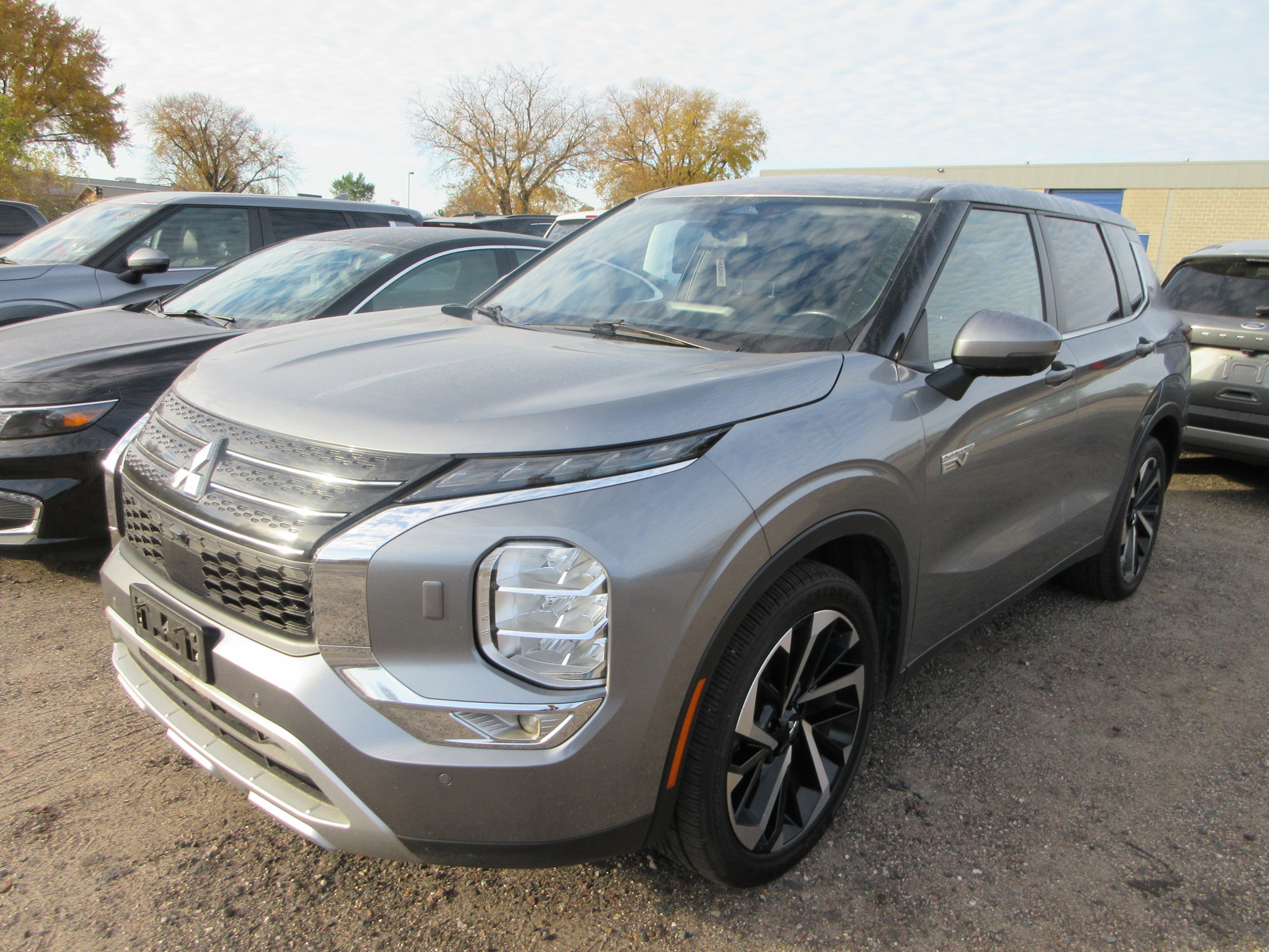 2024 MITSUBISHI OUTLANDER